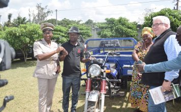 Autonomisation de la femme : la GIZ offre des tricycles aux groupements agricoles féminines de la région de la Mé.