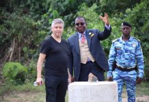 Gala de bienfaisance de l’ONG Bloom : le Prince du Cambodge Son Altesse Royale Norodom Ravichack et MC Solar annoncés à Abidjan au mois de mars 2023.