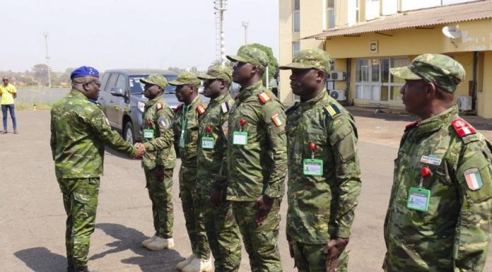 Côte d’Ivoire / Déploiement des 50 Casques blancs ivoiriens en Guinée Bissau : Le général Lassina Doumbia galvanise ses troupes
