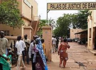La justice malienne annonce 20 ans de réclusion criminelle pour les 46 soldats ivoiriens et « la peine de mort » pour les 3 soldates