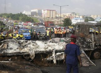 Nigeria : plus de 20 morts ont péri dans des accidents entre bus et camions