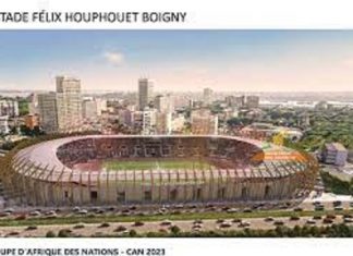 Football-CAN 2023 : Le Secrétaire Général de la CAF, Veron Mosengo-Omba, est à Abidjan pour une visite des sites