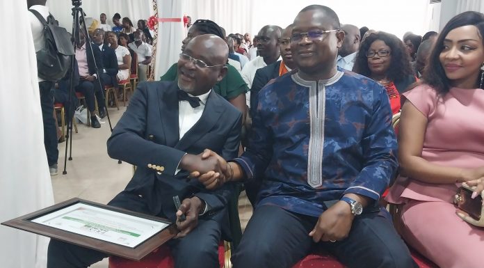 Reconnaissance du mérite : Adolphe OUATTARA, le Filleul de NOUFE Michel, primé