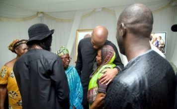 Côte d’Ivoire / Décès du père de Gervinho: Des ex-internationaux ivoiriens aux côtés de la famille pour exprimer leur compassion