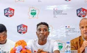 Football : l’Ivoirienne Rosemonde Kouassi sélectionnée une seconde fois dans L’équipe type D1 Arkema de France