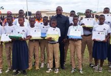 BOUNKANI : Dr MICHEL NOUFE CELEBRE L’EXCELLENCE ET RECOMPENSE PLUSIEURS ELEVES