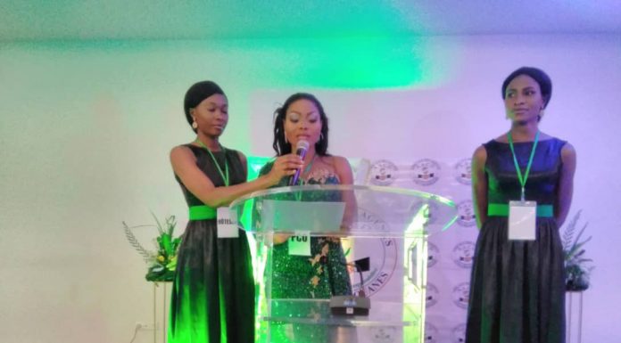 Côte d’Ivoire : L’Amicale des Agents Civils des Douanes (AACD) célèbre ses retraités