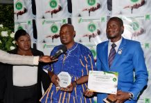 FILOSES ABIDJAN 2023 : Le Prix d’honneur pour le développement de l’immobilier et la Coopération Africaine décerné à M. Boro Seydou.