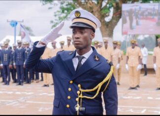 Cérémonie De Distinction : Coulibaly Fougnakon Karim Rafle Le Prix Du Meilleur Des Meilleurs De La 34e Promotion De L’Académie Régionale Des Sciences Et Techniques De La Mer (ARSTM).