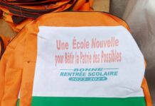 Éducation : Yéo Baba au nom de Guillaume SORO égaille les élèves de Yopougon Koweït avec 1000 kits scolaires.