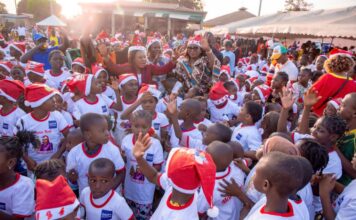 Séguéla / Arbre de Noël 2023 : Dr Bamba Maférima gâte plus de 2000 enfants de la commune