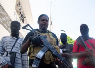 Haïti : L’invincible chef de gang Jimmy Chérizier alias « Barbecue » sème la terreur et plonge le pays dans le chaos