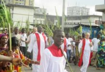 Côte d’Ivoire : Eglise catholique : Les fidèles chrétiens ont commémoré les rameaux ce dimanche 24 mars 2024
