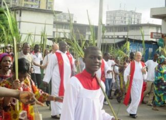 Côte d’Ivoire : Eglise catholique : Les fidèles chrétiens ont commémoré les rameaux ce dimanche 24 mars 2024