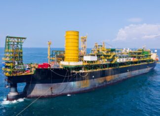 Côte d’Ivoire : Le géant italien des hydrocarbures Eni a découvert un gisement significatif de gaz naturel et de pétrole léger dans le bassin sédimentaire offshore sur le bloc pétrolier C1-205