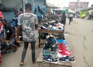 Côte d’Ivoire / Lutte contre le désordre urbain : Le commerce ambulant sur les grandes artères, la mendicité et l’usage des charrettes à bras (Wottro), désormais formellement interdits