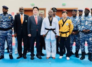 Evénement sportif : le commandant supérieur de la gendarmerie nationale décerné de la ceinture noire 6ème dan en taekwondo