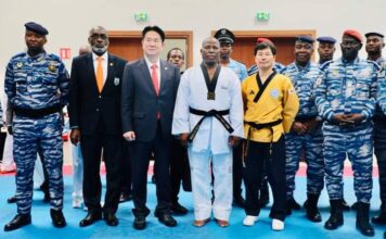 Evénement sportif : le commandant supérieur de la gendarmerie nationale décerné de la ceinture noire 6ème dan en taekwondo
