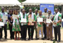 Une journée d’excellence au Lycée Municipal 1 d’Attecoubé : Honorer le dévouement et célébrer l’excellence »