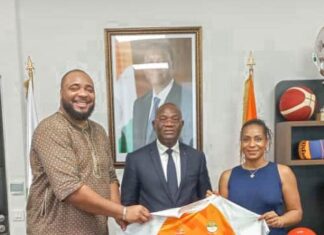 ÉQUIPEMENTS SPORTIFS : La marque NUBA présente ses équipements made in Côte d’Ivoire au Ministre Adjé Silas METCH