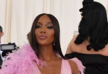 Mode : La carrière et le style de Naomi Campbell célébrés à Londres