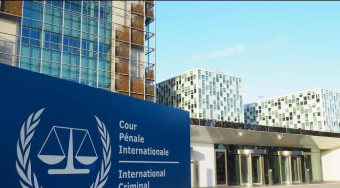 CÔTE D’IVOIRE| LA CPI JETTE L’ÉPONGE