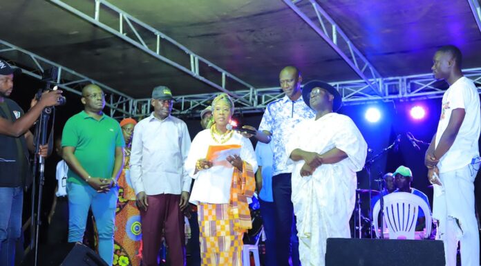 Festival Akyé : le maire d’Anyama apporte son Soutien à la Culture Akyé