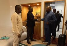 Jeux Paralympiques Paris 2024 : arrivée du Ministre ADJE Silas Metch à paris en France