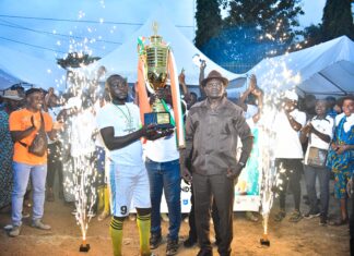 Dabou : les populations célèbrent le président Alassane OUATTARA autour du football