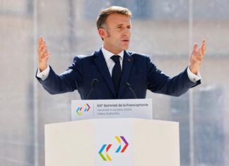 XIXe sommet de la Francophonie : Emmanuel Macron salue une langue « d’invention et de réinvention »