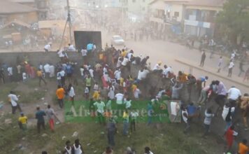 Guinée : Un violent affrontement entre supporteurs fait de nombreux morts lors d’une finale du tournoi de football à N’Zérékoré