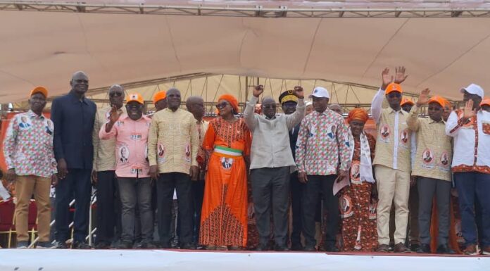 Côte d’Ivoire/ Le District du Woroba rend hommage au président Ouattara