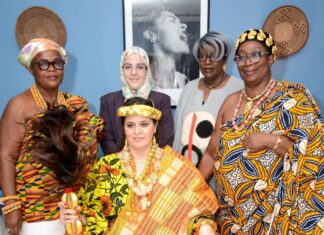 Plate-forme mondiale des femmes entreprenantes : intronisation au rang de reine mère de Rajaa Belfkih