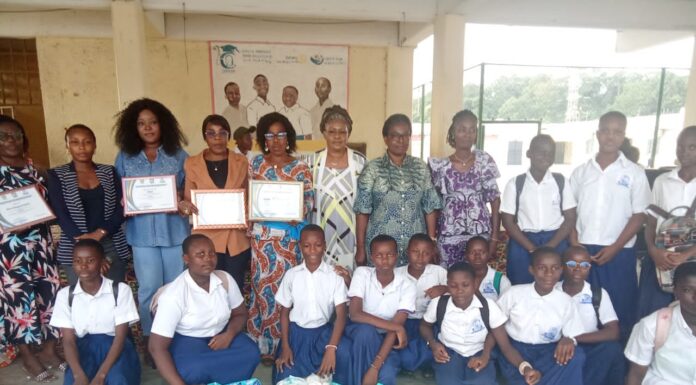 Maintien de la jeune fille à l’école: le Collège Paulin Claude DANHO œuvre pour l’hygiène menstruelle