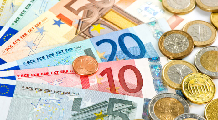 France : L’ex-ministre de l’Economie Bruno Le Maire propose d’unifier une partie de la dette publique en Europe pour faire de l’Euro une monnaie de référence mondiale