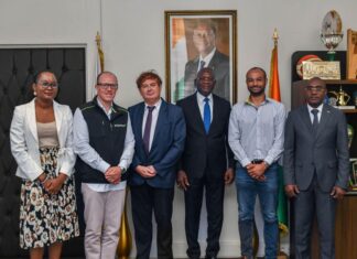 Coopération : La Côte d’Ivoire et l’Italie veulent s’Associer sur différents Projets Innovants pour le Football Ivoirien