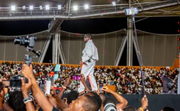 Côte d’Ivoire / Musique : Didi B enflamme le Stade Félix Houphouët-Boigny à guichets fermés