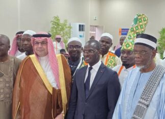 Hadj 2025 : Les premiers pèlerins accueillis par l’Ambassadeur du Royaume de l’Arabie Saoudite