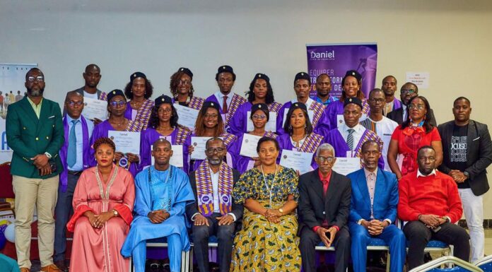 Graduation: 14 étudiants de Daniel Ecole Leadership reçoivent leurs certificats de fin de formation