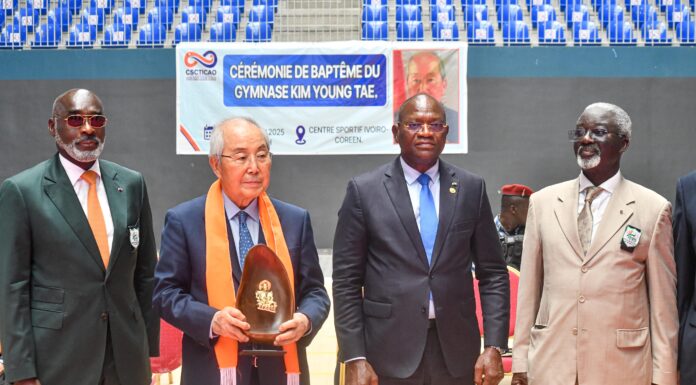 Taekwondo : Le Gymnase du CSCTICOA baptisé « Kim Young TAE »