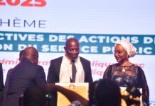 Clôture des Journées de la Fonction Publique 2025 : Le Ministre Adjé Silas Metch élévé au grade de Commandeur
