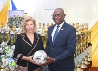 16ème Edition du tournoi doté du trophée de la Première Dame Dominique Ouattara : Le Ministre ADJE Silas Metch a pris part au lancement officiel