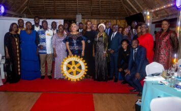Côte d’Ivoire / Rotary club Abidjan Massina: Henri Danon passe le collier à Marieme Ramatoulaye Gueye