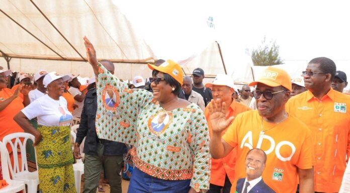 Présidentielle 2025 : Anne Ouloto apporte son soutien à Aka Aouélé pour la victoire du RHDP dans le Sud-Comoé