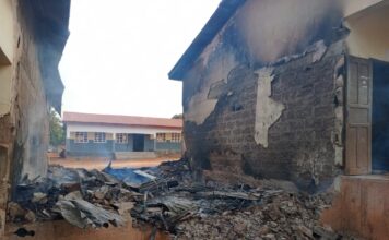 Assuéfry : un incendie ravage une partie du lycée moderne Yeboua Kouabenan Cévérin