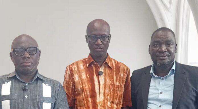 Election à la présidence de l’UNJCI : Après l’annulation de la carte CIJP du candidat Franck Ettien par la commission paritaire, le Collectif des journalistes pour le respect des textes appelle à l’apaisement, la cohésion et la confraternité