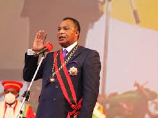 Congo : Denis Sassou-Nguesso prête serment pour un 5e mandat
