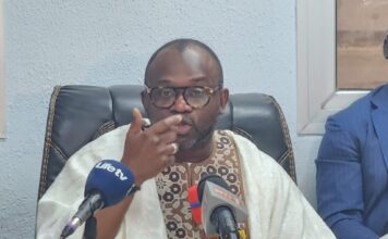 BILAN D’ACTIVITE DU GUICHET UNIQUE AUTOMOBILE: LE D.G SOULEYMANE TOURE » BIENTÔT LA POSE DE PLAQUE d’IMMATRICULATION SE FERA EN TROIS JOURS »