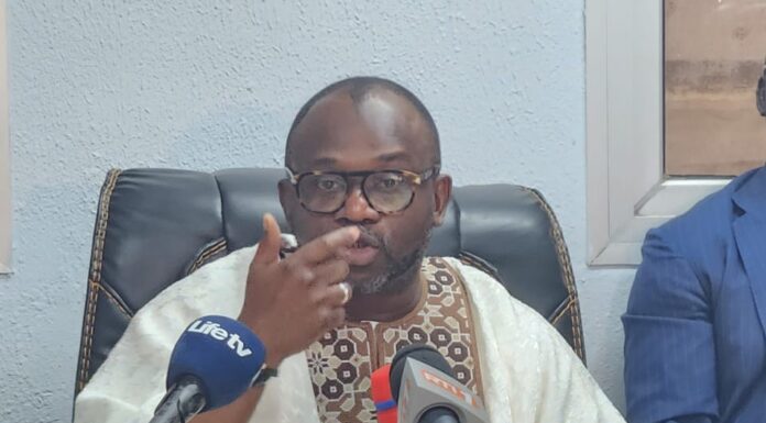 BILAN D’ACTIVITE DU GUICHET UNIQUE AUTOMOBILE: LE D.G SOULEYMANE TOURE » BIENTÔT LA POSE DE PLAQUE d’IMMATRICULATION SE FERA EN TROIS JOURS »
