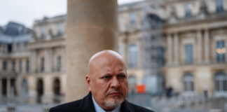 La Cour pénale internationale destitue son procureur Karim Khan